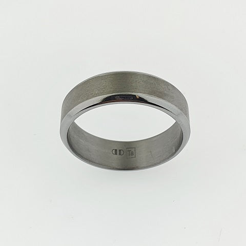 Tantalum Ring