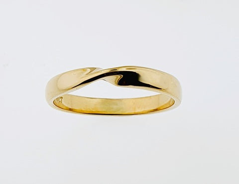 18ct Yellow Gold Twist Ring