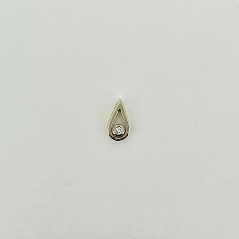 Diamond 9ct Gold Pendant