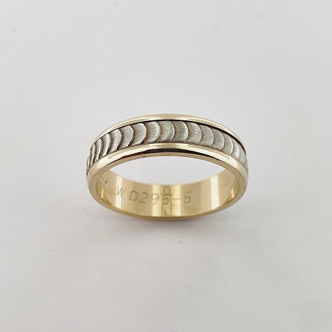 9ct Yellow & White Gold Ring