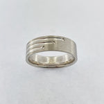 9ct White Gold Engraved Ring