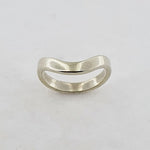 9ct White Gold Curved Ring