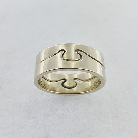 9ct White Gold Puzzle Ring