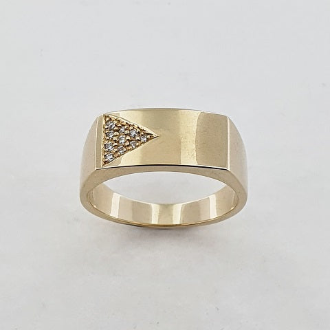 Diamond 9ct Gold Signet Ring