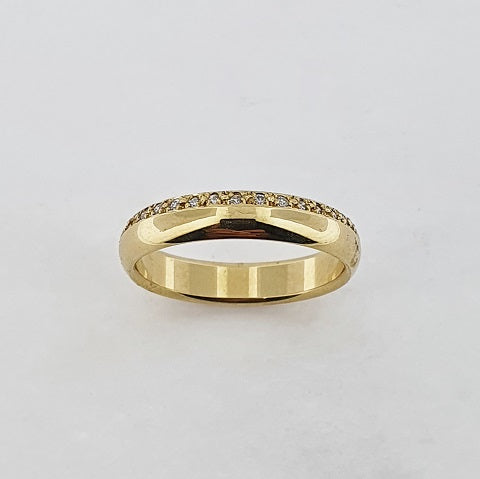 Diamond 18ct Yellow Gold Ring